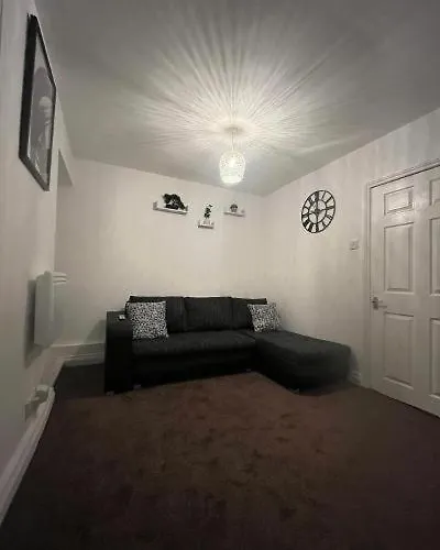 Comfortable One Bedroom Flat Appartement *